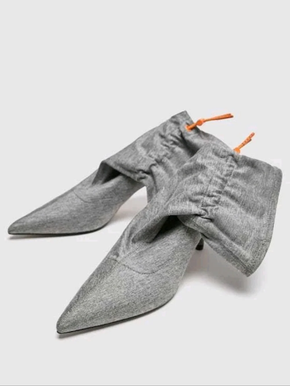 Zara Fabric Kitten Heel Ankle Boots in FEATHER GREY Size 40/ 9.5 - Picture 4 of 10
